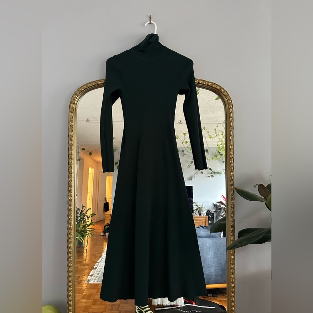 NWOT Zara Classic Dark Green Long Sleeve Dress S